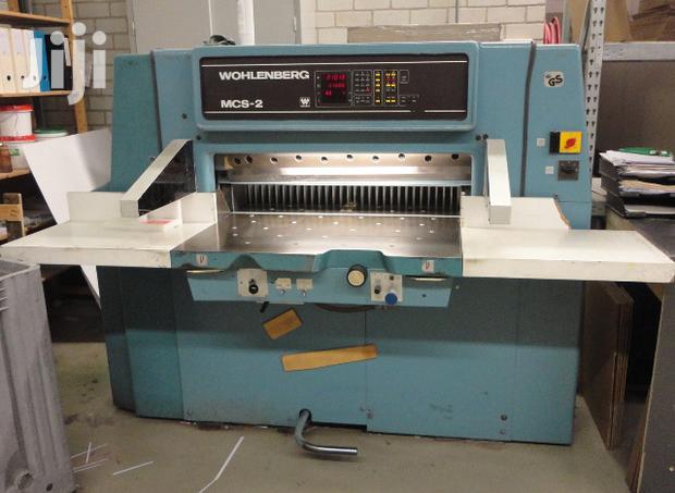 Paper Cutting Machine 